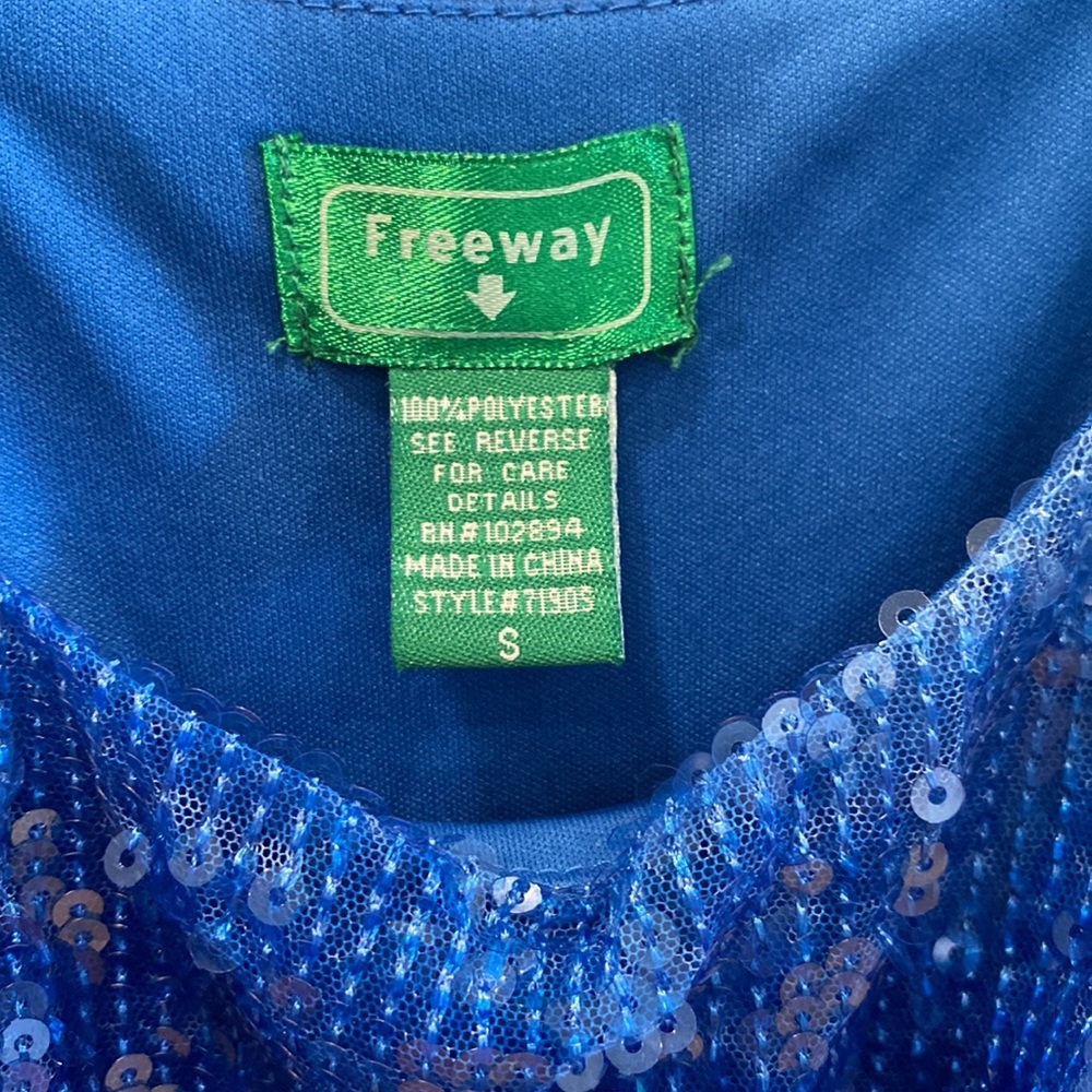Beautiful Ruffle Blue Summer Dress - Picture 4 of 4